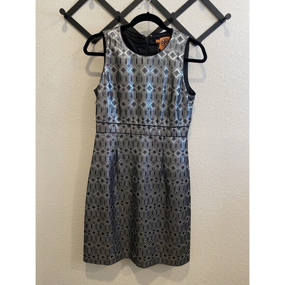 Tory Burch Ryanne Metallic Silver Dress NEW Size 6 - Picture 2 of 10